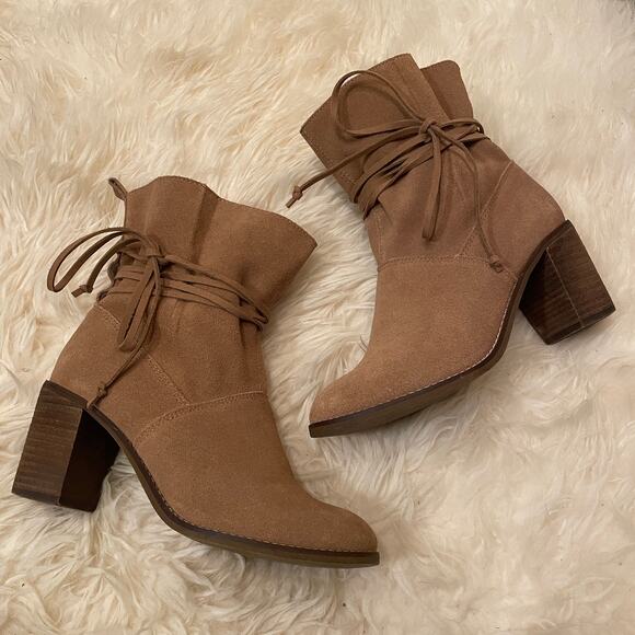 TOMS Brown Suede Ankle Boots | Lace Wrap, Block Heel, Size 8.5, Worn 1x - Picture 6 of 9